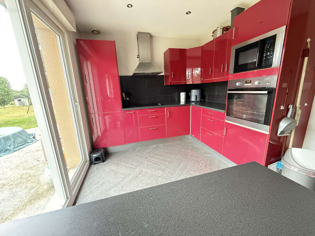 Maison à BELLOU-EN-HOULME