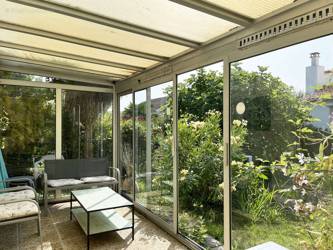 Maison à SAINT-GEORGES-DE-DIDONNE