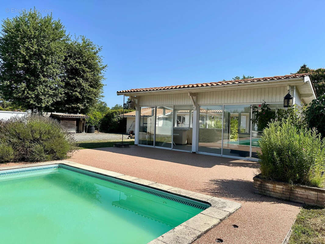 Maison à BELIN-BELIET