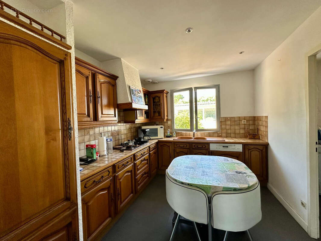 Maison à BELIN-BELIET