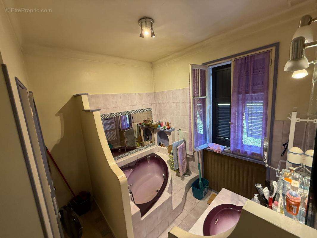 Appartement à LA COLLE-SUR-LOUP