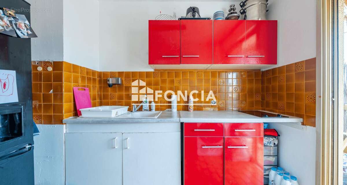 Appartement à SAINT-LAURENT-DU-VAR