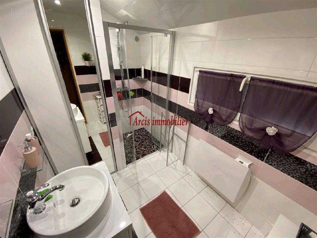 Maison à PLANCY-L&#039;ABBAYE