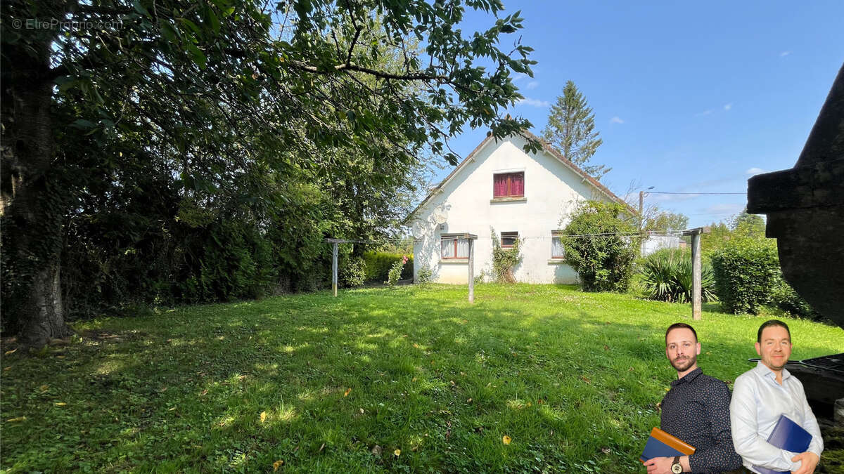 Maison à VITZ-SUR-AUTHIE