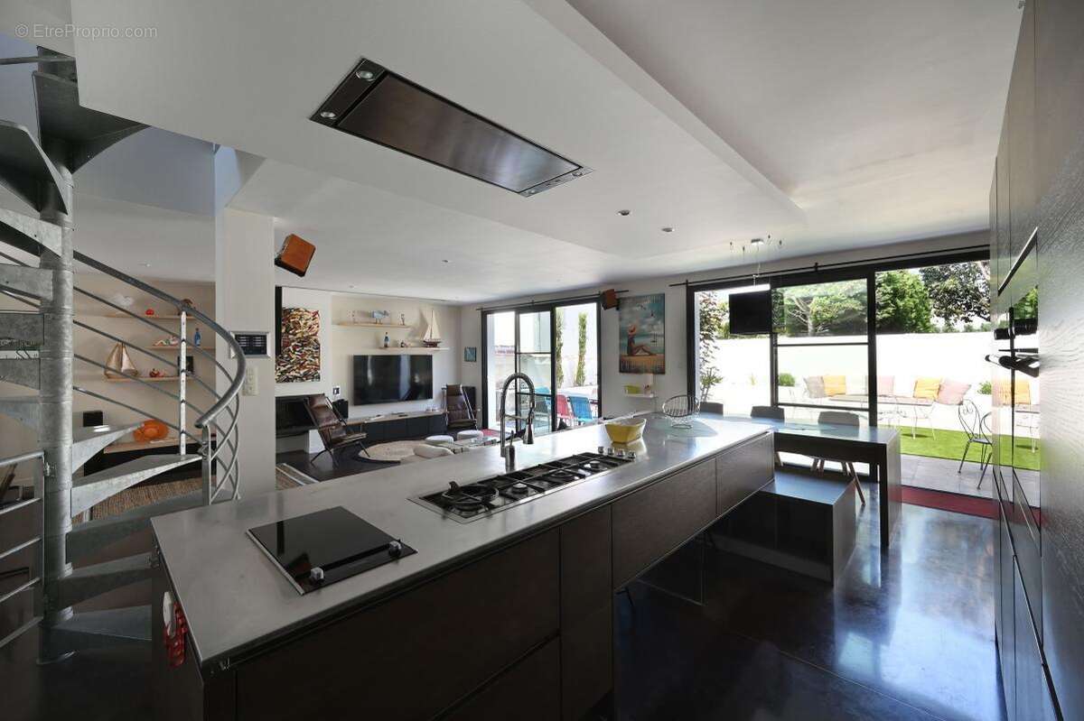 Maison à SAINT-MARTIN-DE-RE