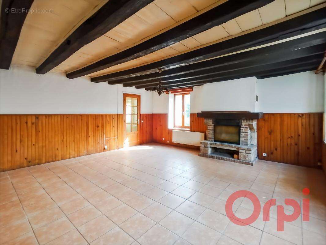 Maison à ISLE-ET-BARDAIS