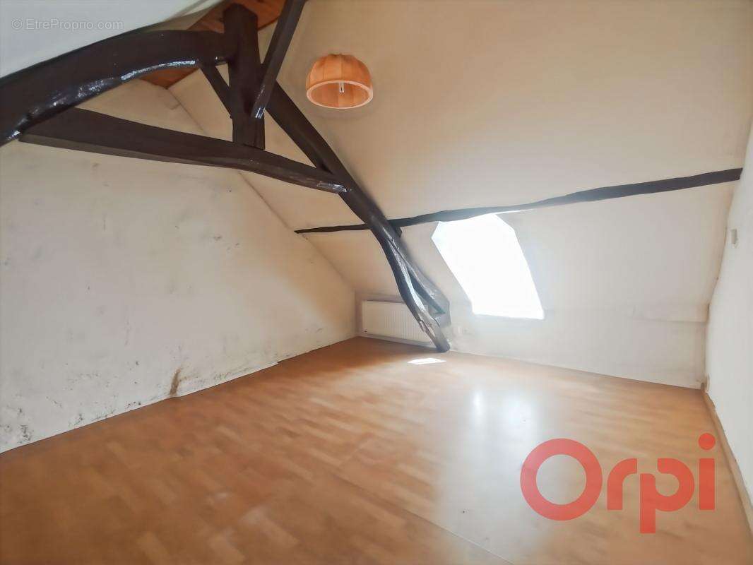 Maison à ISLE-ET-BARDAIS