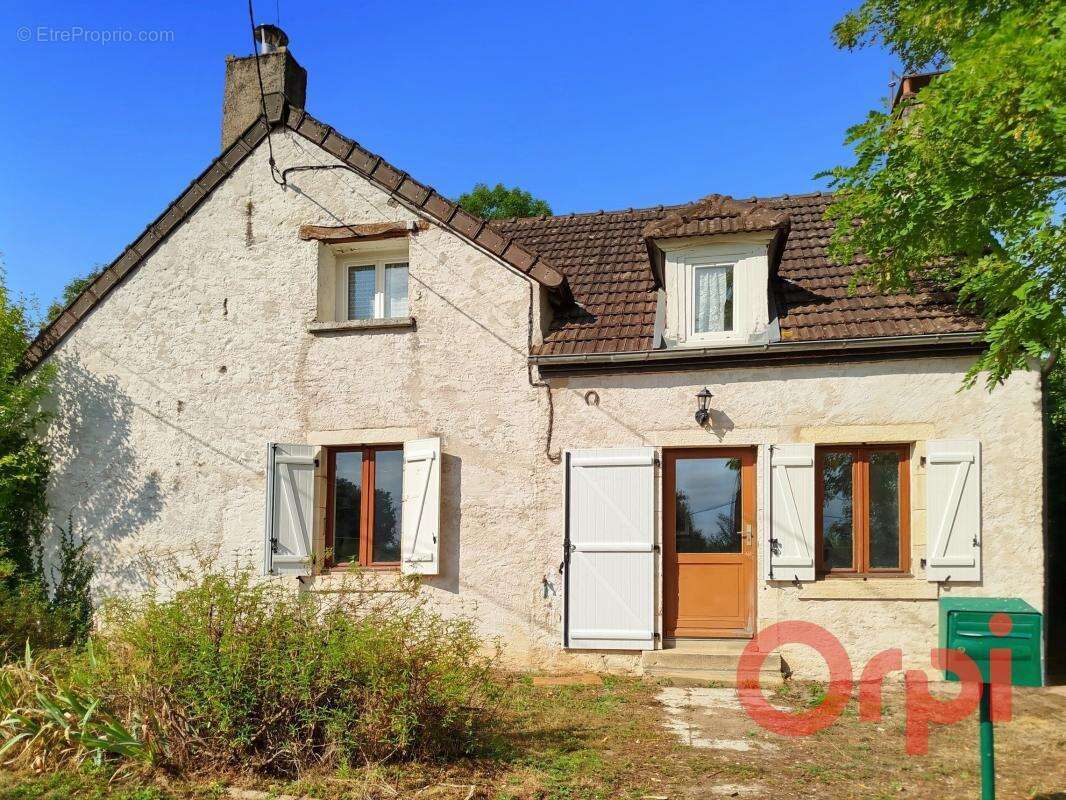 Maison à ISLE-ET-BARDAIS