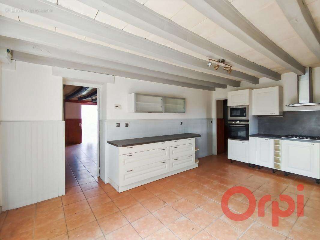 Maison à ISLE-ET-BARDAIS