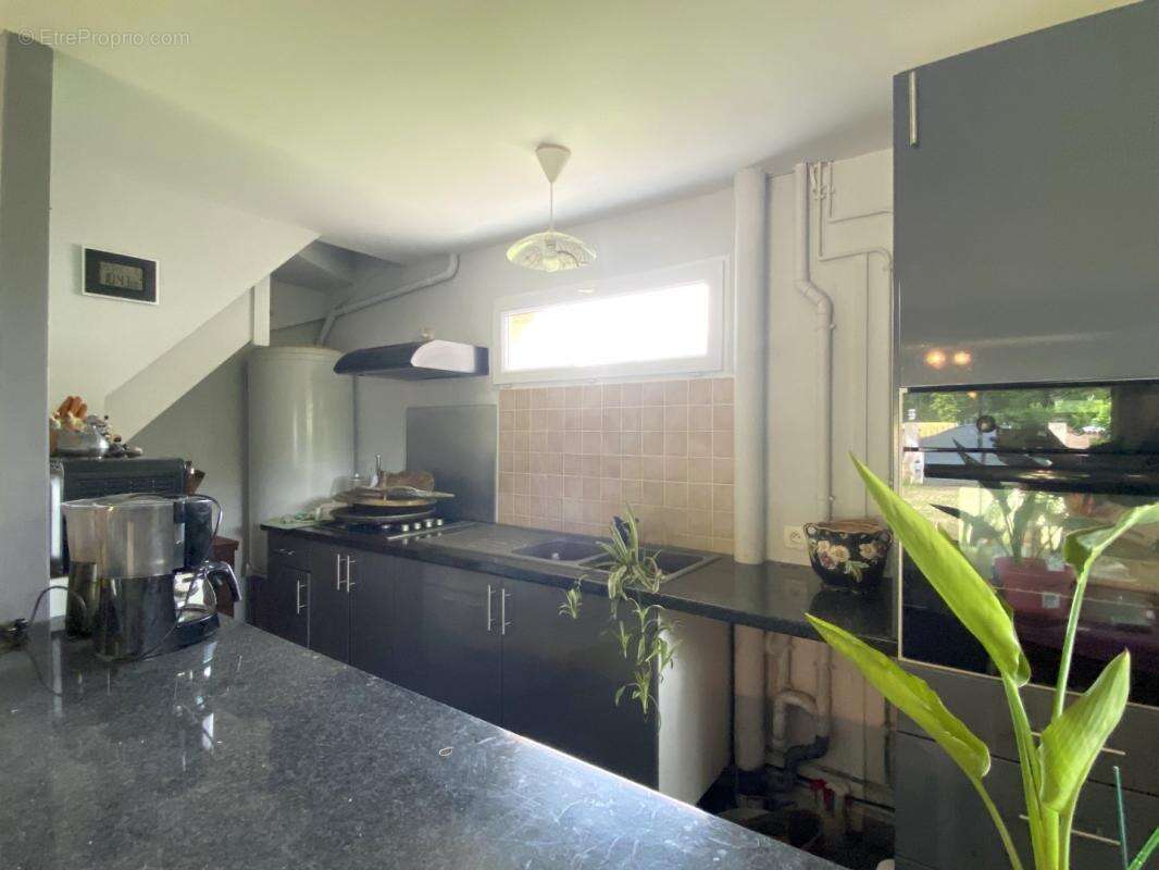 Maison à SAINT-ESTEPHE