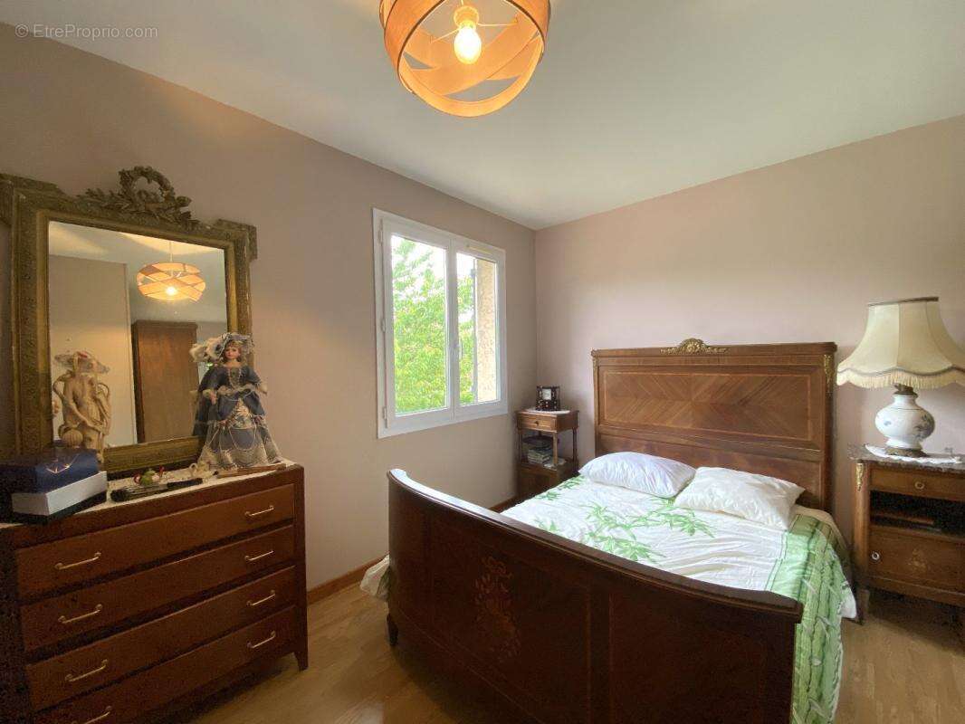 Maison à SAINT-ESTEPHE