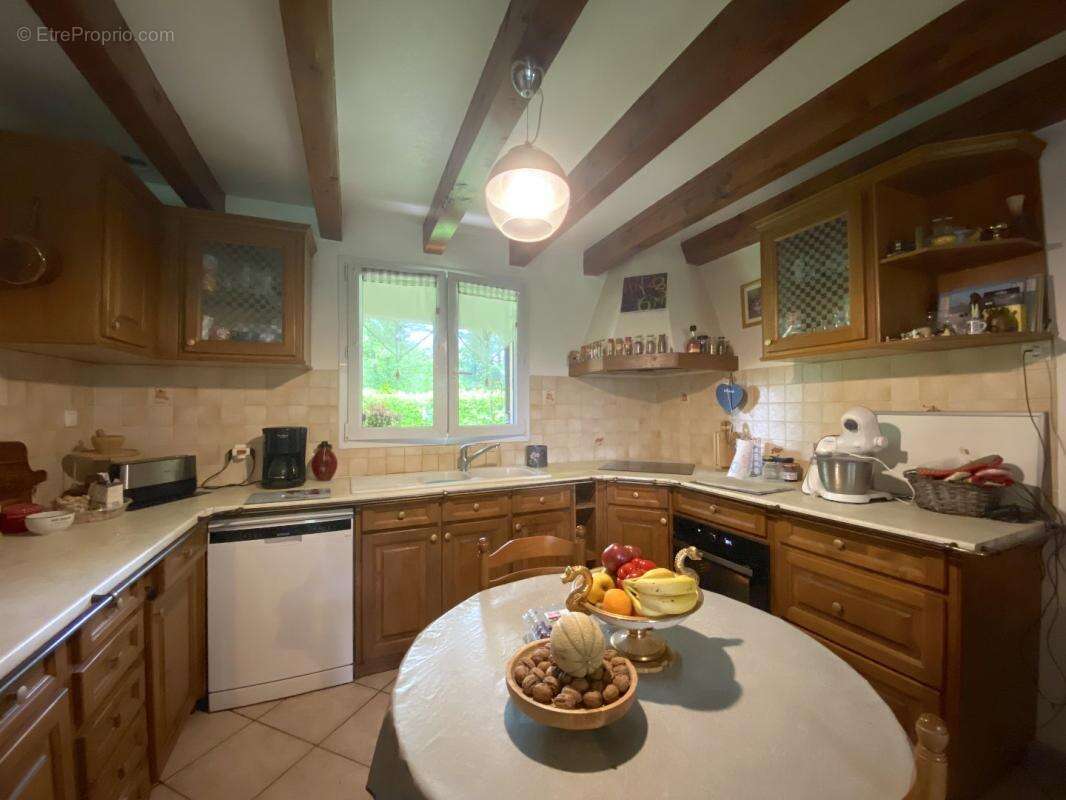 Maison à SAINT-ESTEPHE