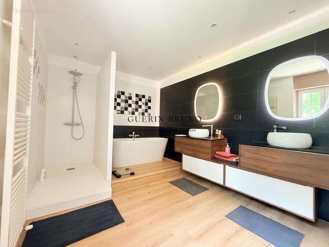 Maison à MONBAZILLAC