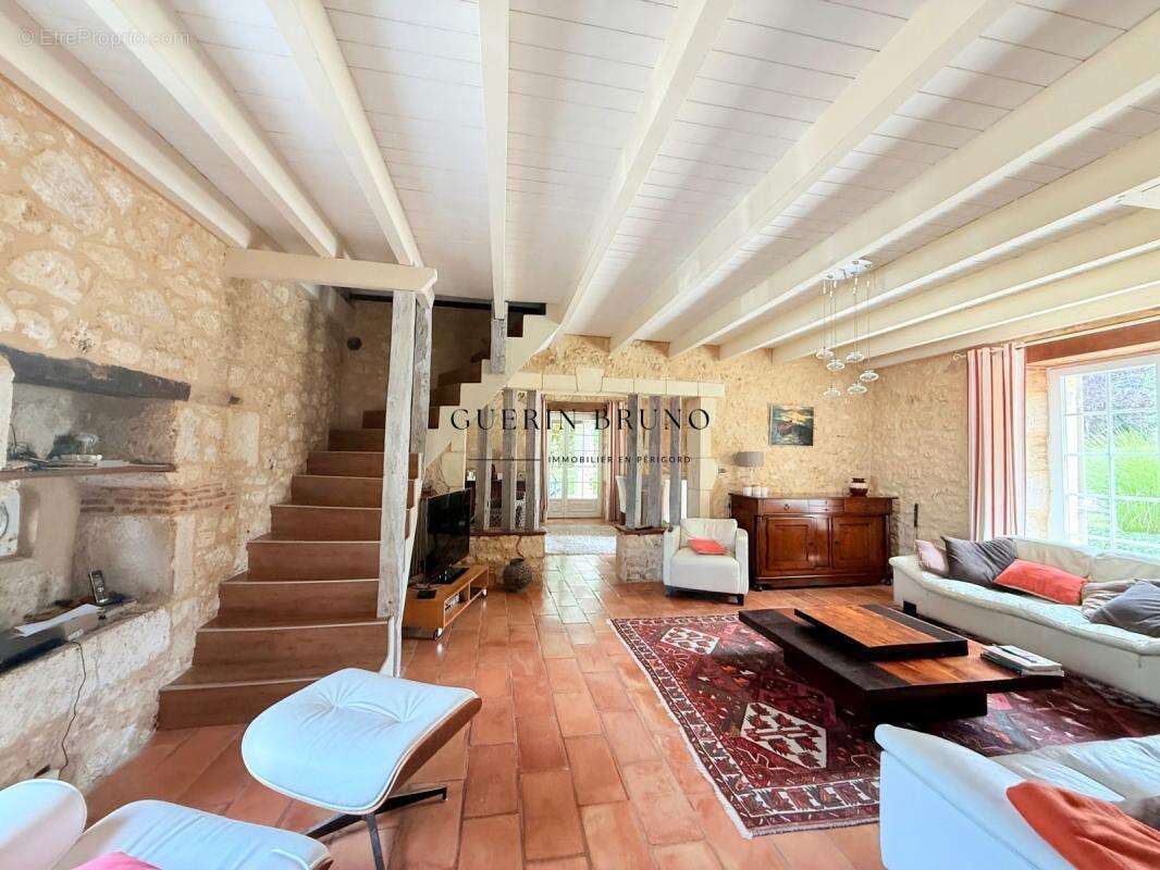 Maison à MONBAZILLAC