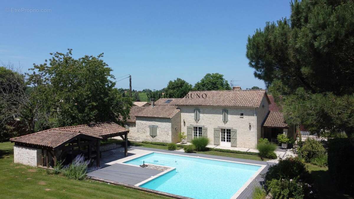 Maison à MONBAZILLAC