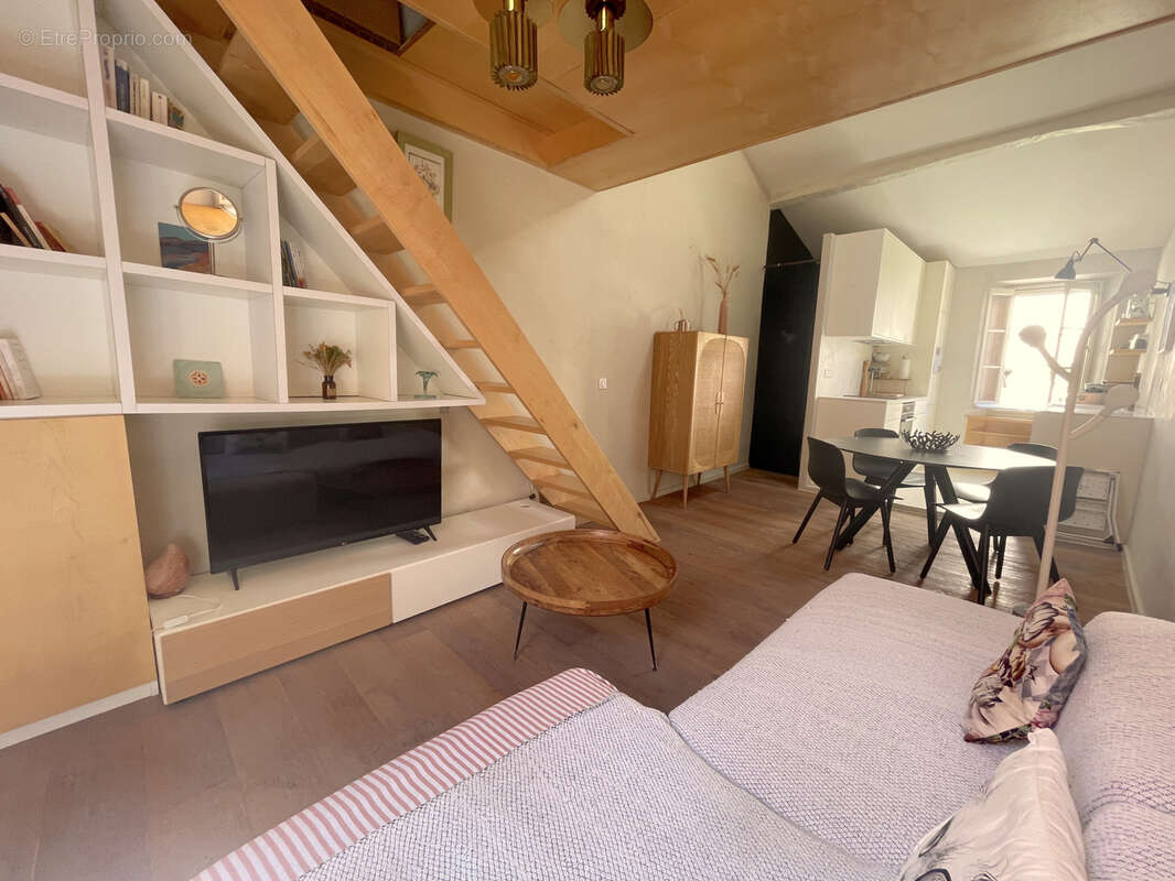 Maison à CAGNES-SUR-MER