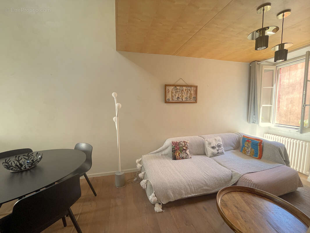 Maison à CAGNES-SUR-MER