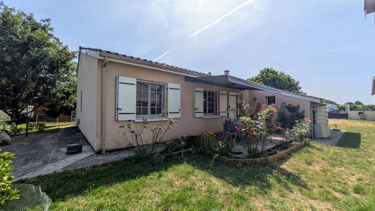 Maison à SAINT-ANDRE-DE-CUBZAC