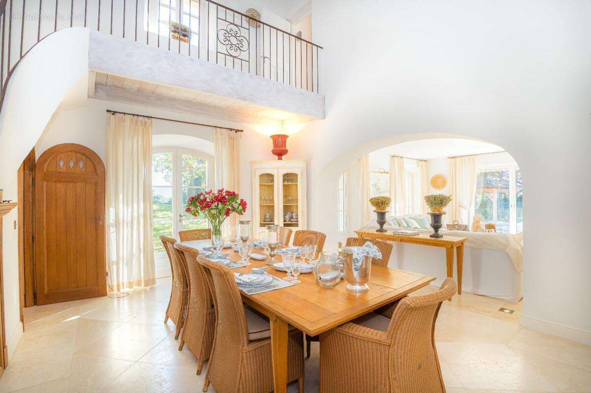 Maison à RAMATUELLE