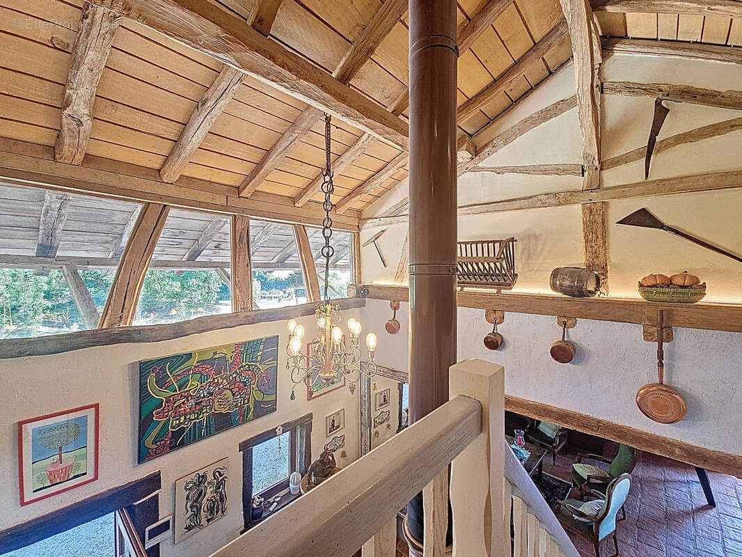 Maison à MONTREVEL-EN-BRESSE