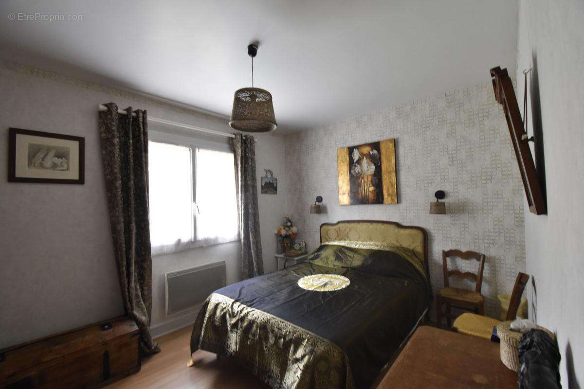 Maison à COSNE-COURS-SUR-LOIRE