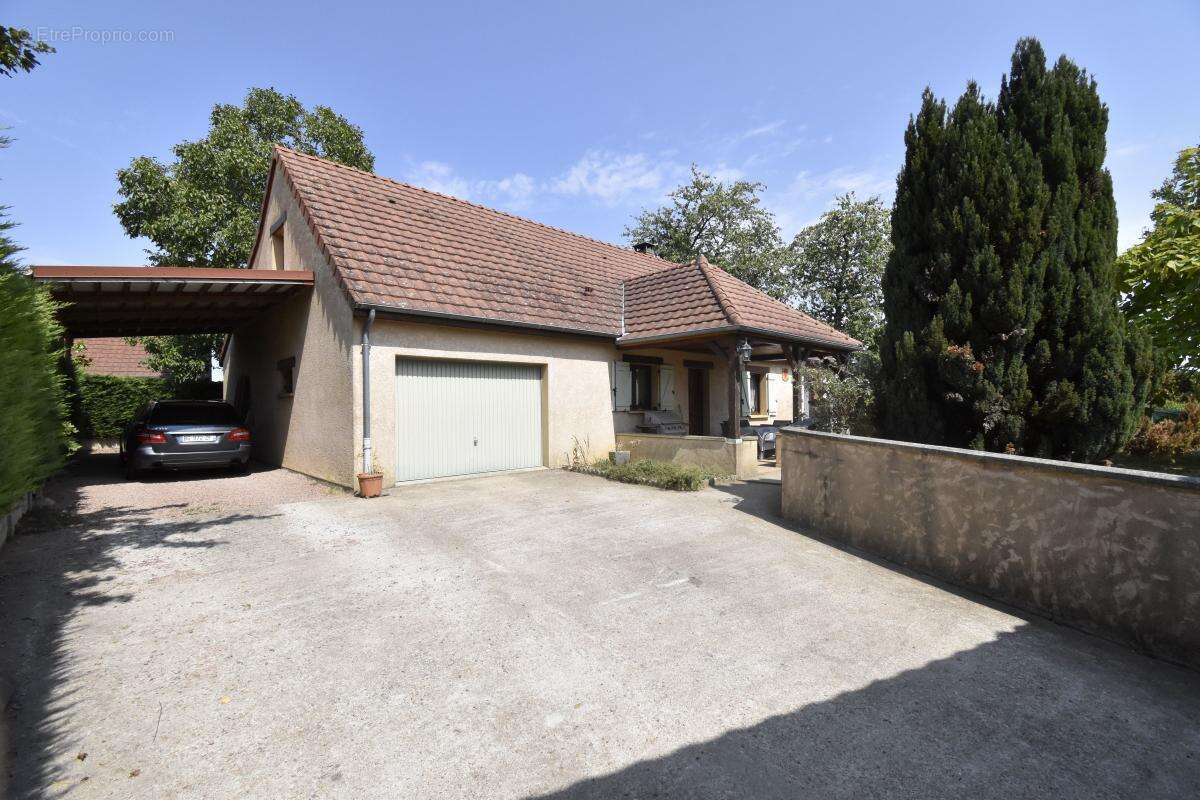 Maison à SAINT-ANDELAIN