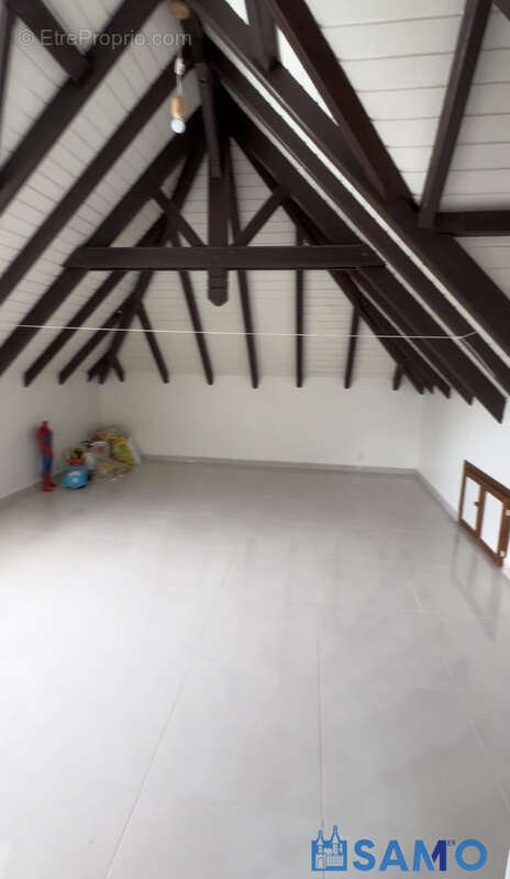 Maison à PETIT-BOURG