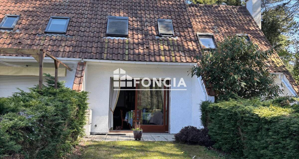 Maison à NEUFCHATEL-HARDELOT