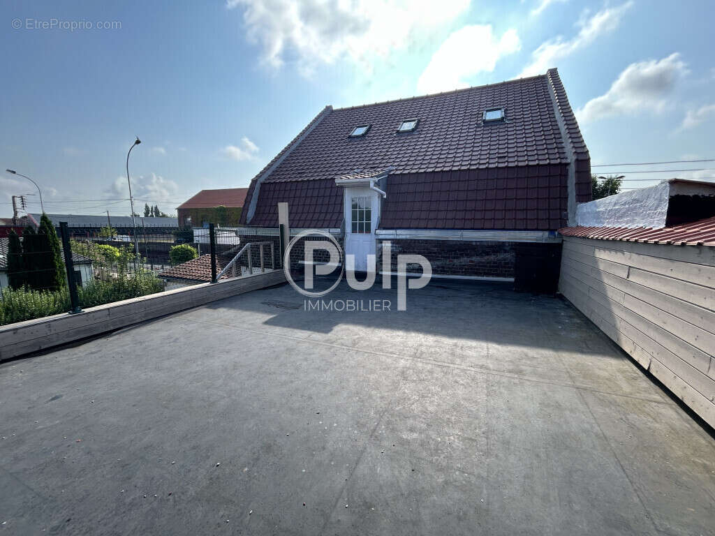 Appartement à COURCELLES-LES-LENS