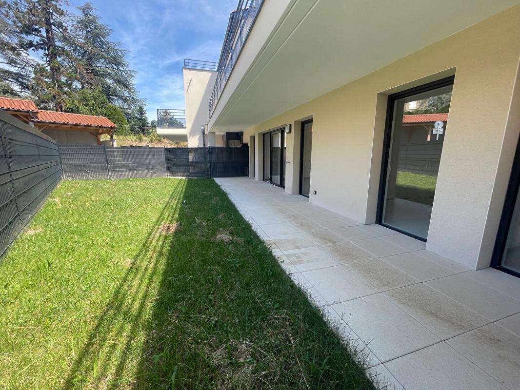 Appartement à VAUGNERAY