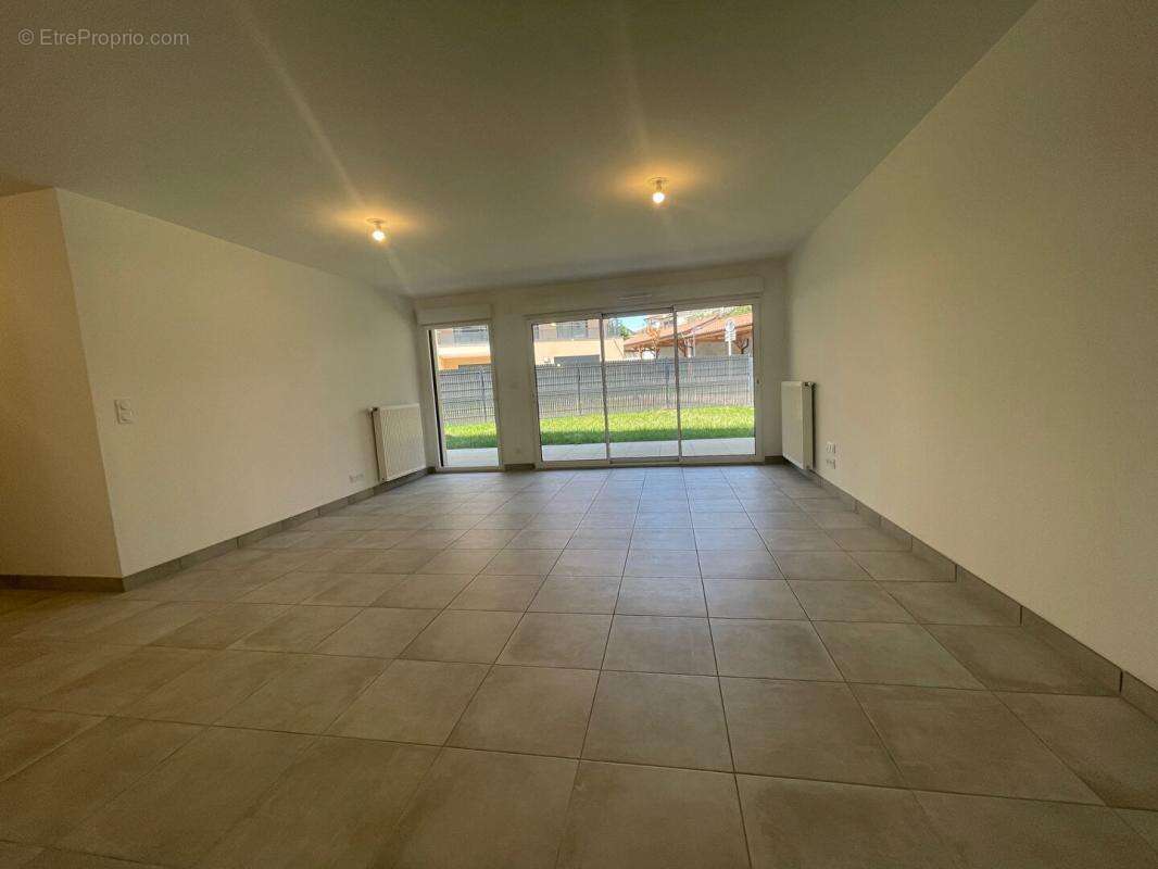 Appartement à VAUGNERAY