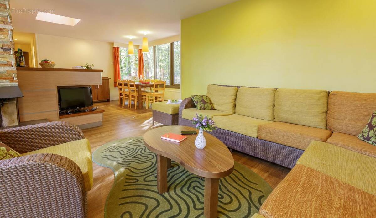 Appartement à CHAUMONT-SUR-THARONNE