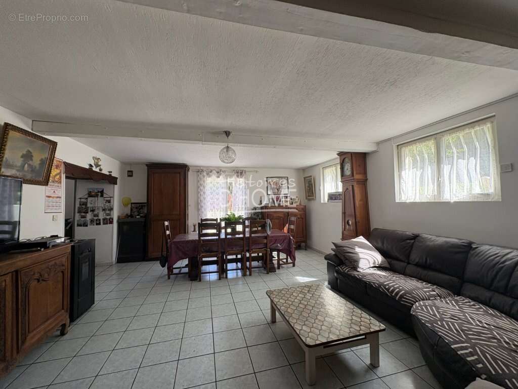 Maison à LA FERTE-GAUCHER