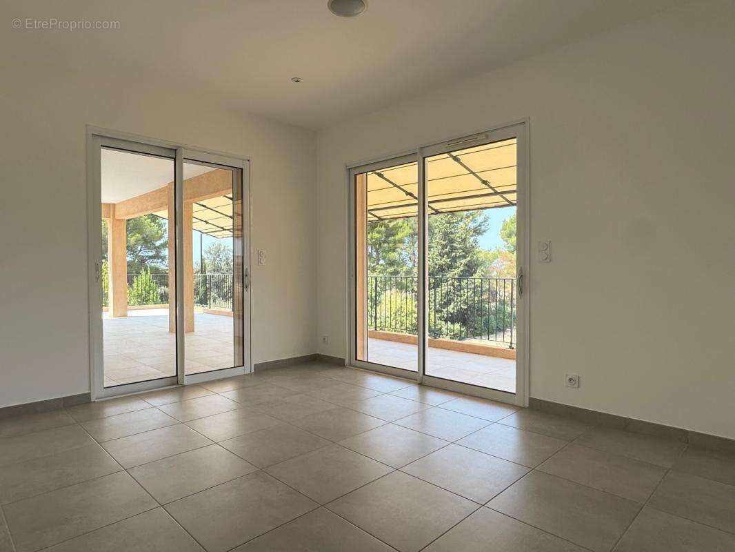 Maison à LA CADIERE-D'AZUR