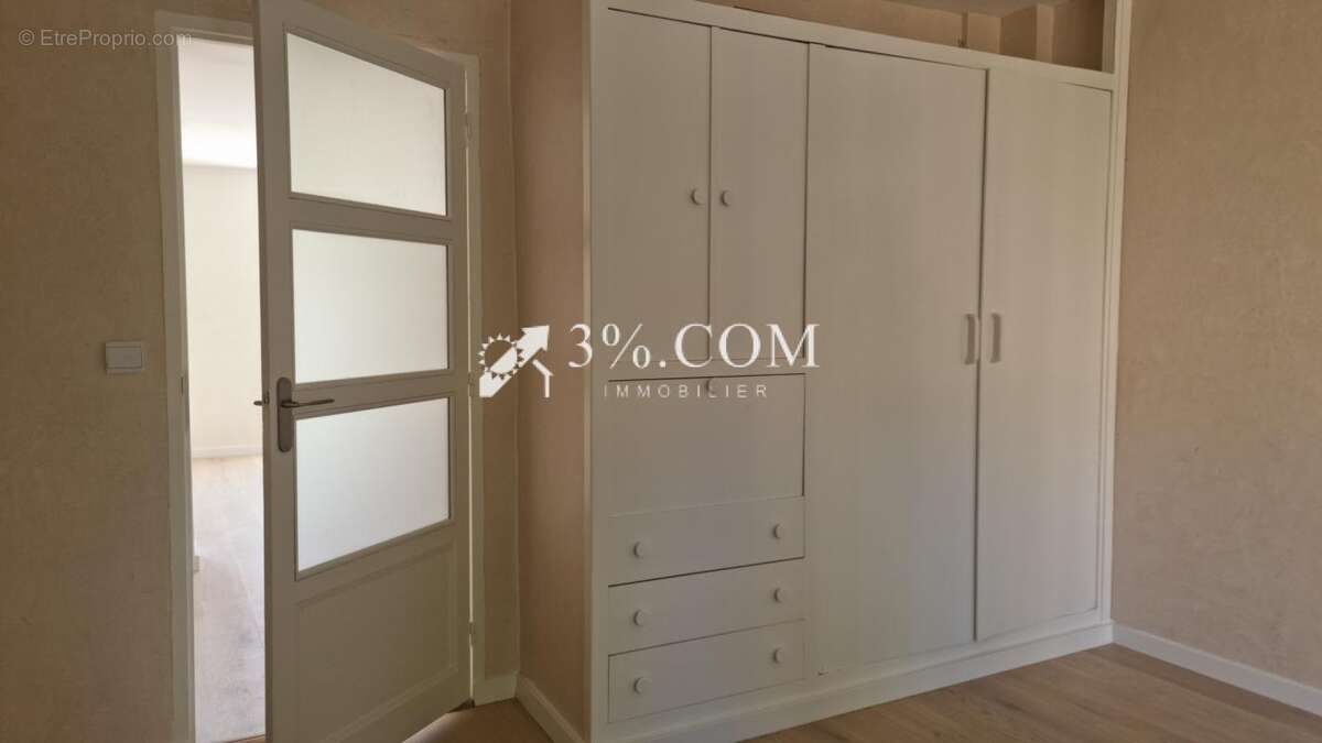 Appartement à NYONS