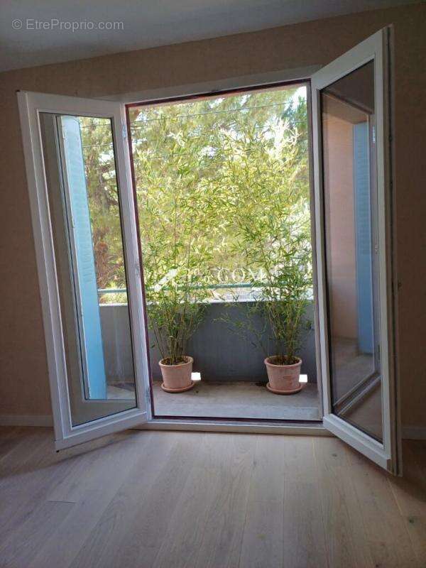 Appartement à NYONS