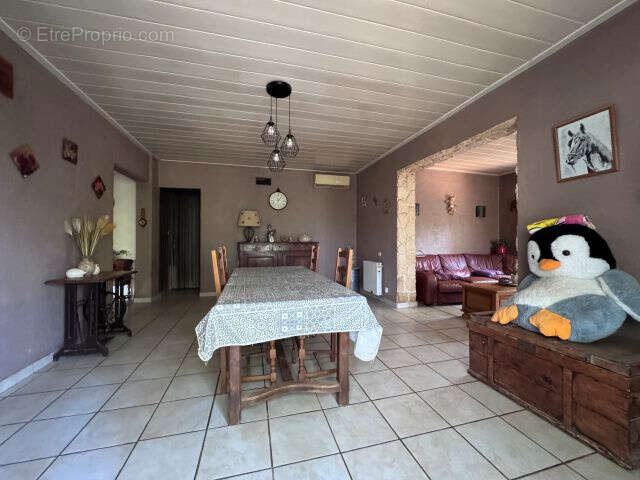 Appartement à MIRABEAU
