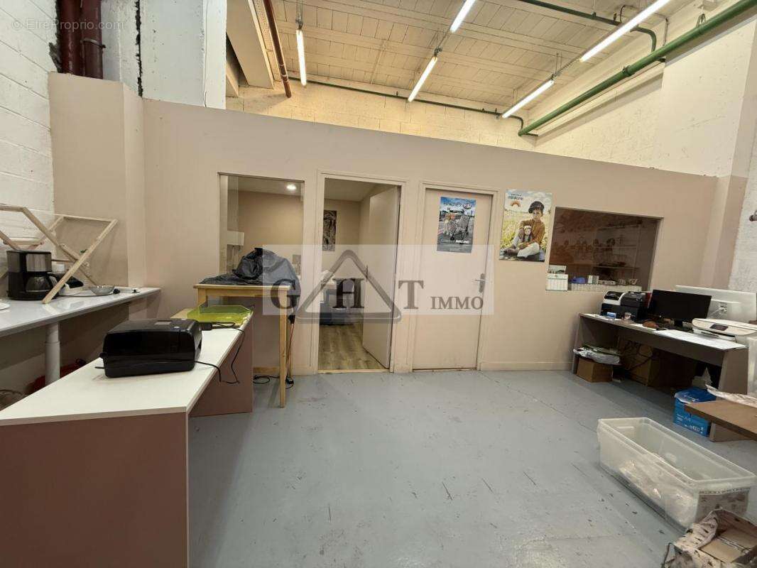 Commerce à BAGNOLET