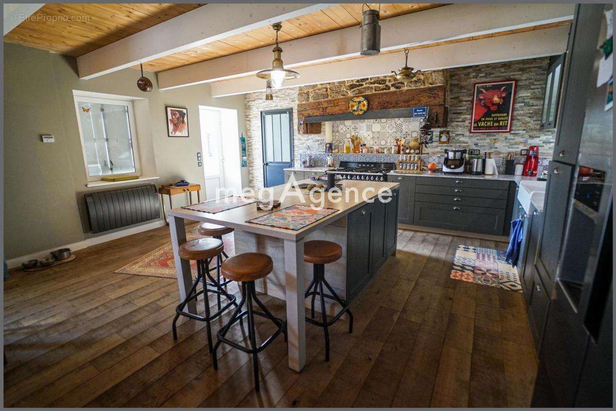 Maison à MERLEVENEZ