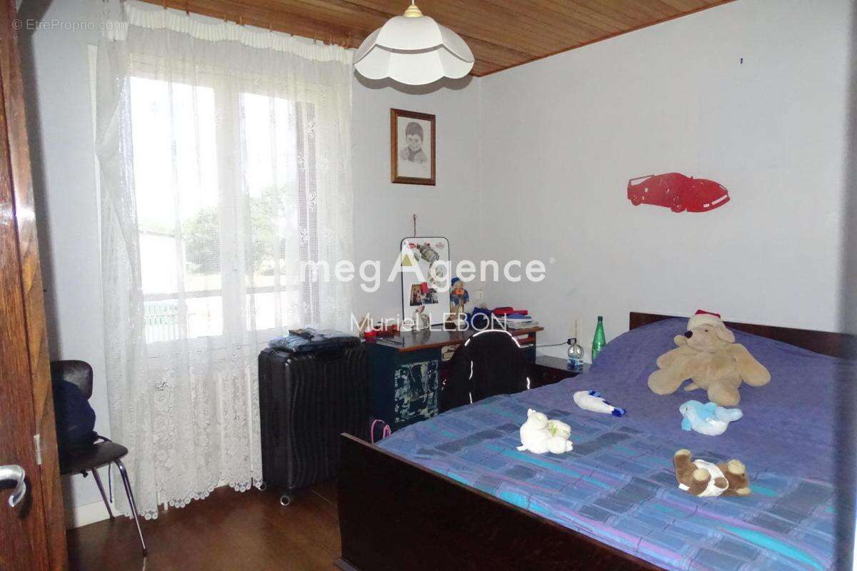 Maison à SENS-DE-BRETAGNE