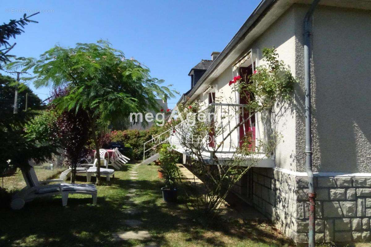 Maison à SENS-DE-BRETAGNE