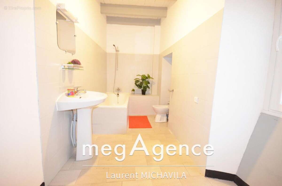 Maison à SAINT-PONS-DE-THOMIERES