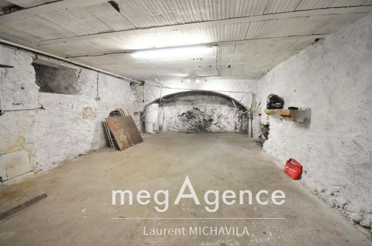 Maison à SAINT-PONS-DE-THOMIERES