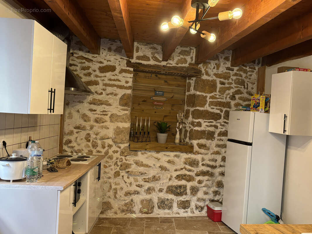 Maison à SALLES-DE-BELVES