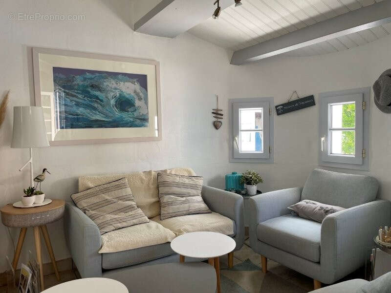 Maison à L&#039;EPINE