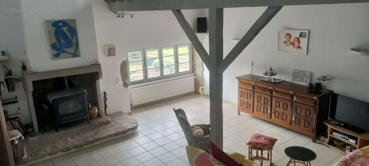 Maison à SAINT-MAURICE-EN-GOURGOIS