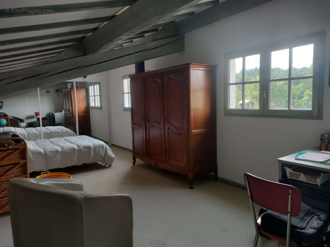 Maison à SAINT-MAURICE-EN-GOURGOIS