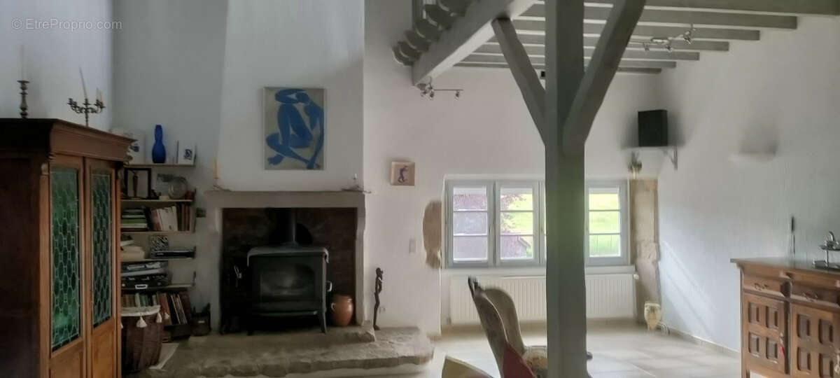 Maison à SAINT-MAURICE-EN-GOURGOIS