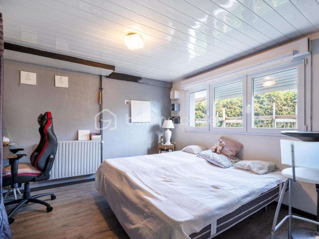 Maison à MOULINS-LES-METZ