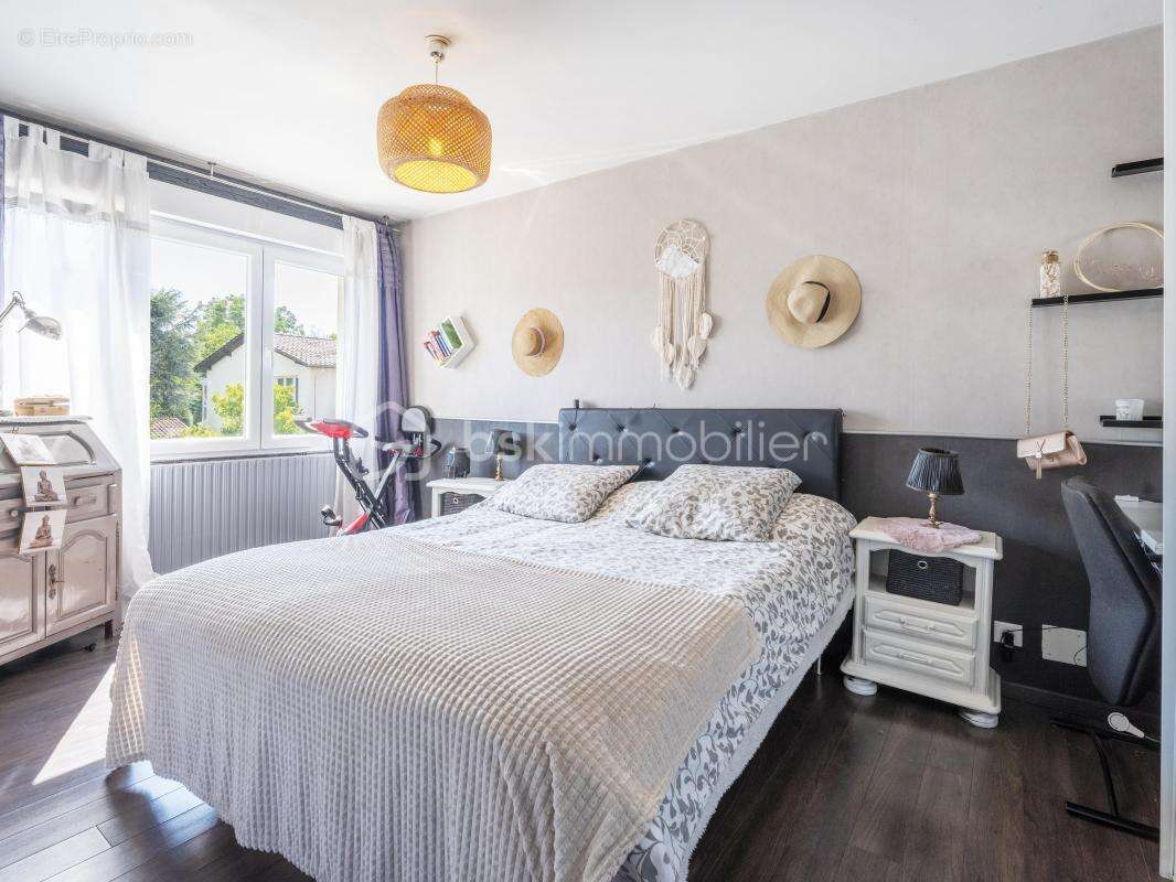 Maison à MOULINS-LES-METZ